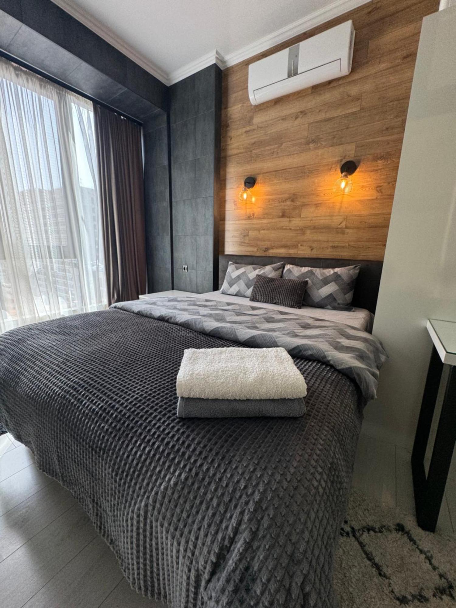 Apartment New Two Bedrooms In Centre *